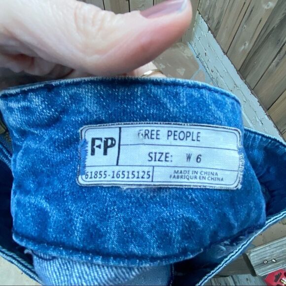 Free people denim mini skirt size 6 - Picture 7 of 7